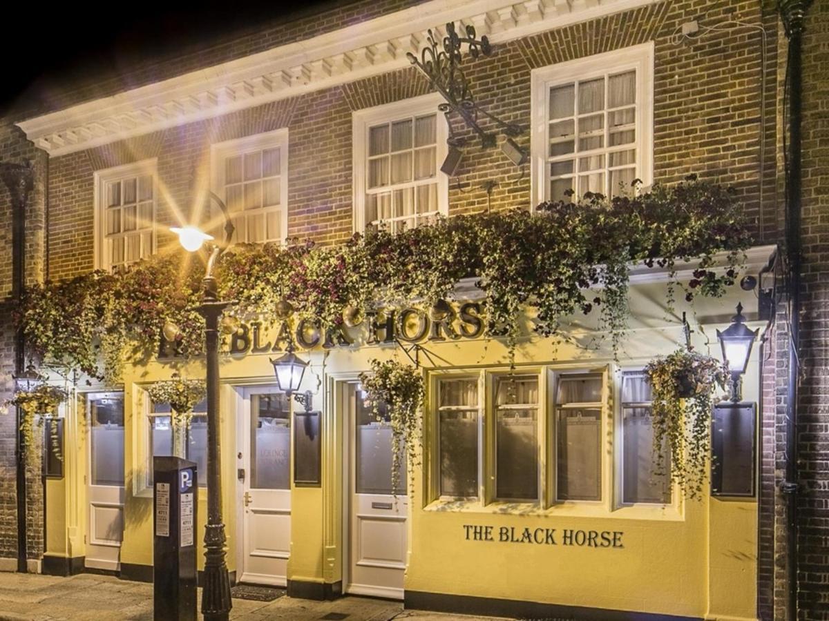 The Black Horse Bed & Breakfast Canterbury